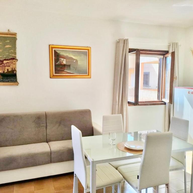Apartment 6 beds with SEA VIEW in Marinella just 300 mt from the beach - Appartamento con 2 Camere da Letto e Vista Mare - 12