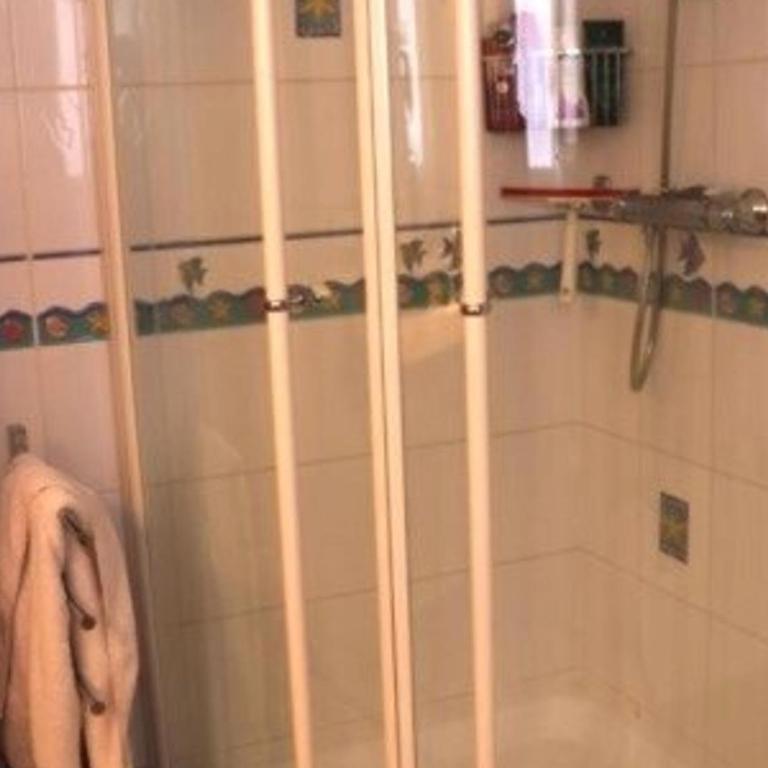Villa Équipée avec Jardin à 50m de la Plage et Commerces - FR-1-100-238 - Villa - 13