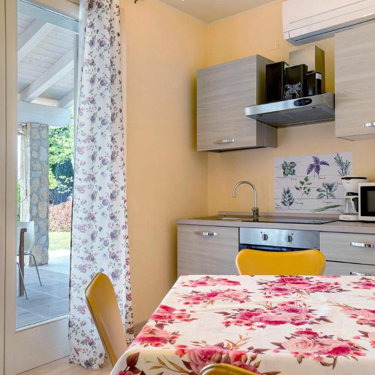 Bardolino Golden Hill - Villa con Vista Giardino - 15