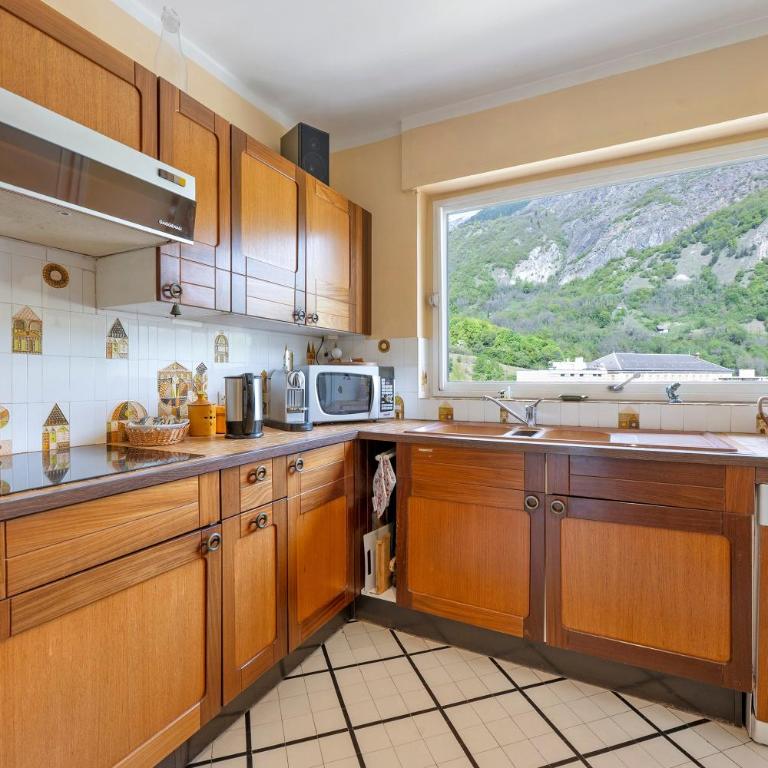 Duplex Saint Jean - Two-Bedroom Deluxe Apartment with Garden View - 8