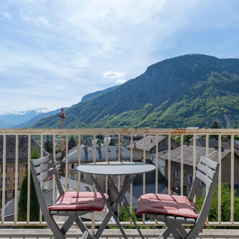 Duplex Saint Jean - Two-Bedroom Deluxe Apartment with Garden View - 1