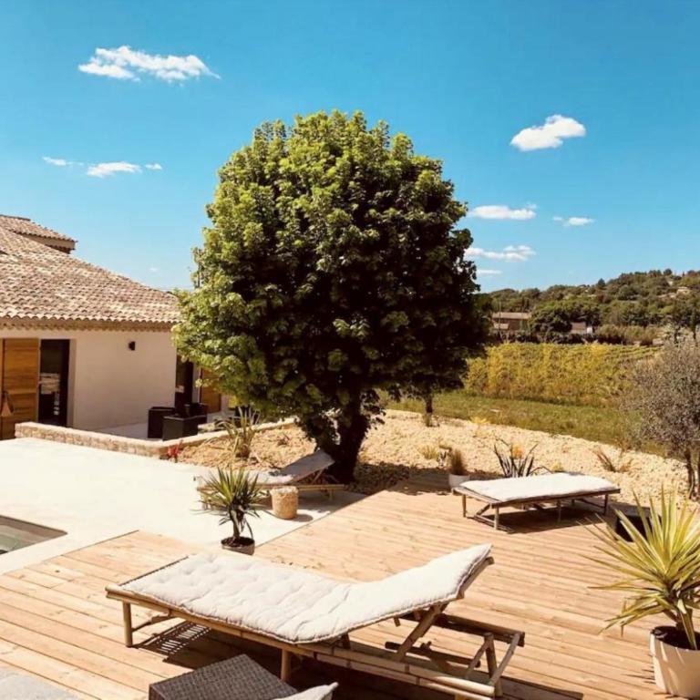 Le Mas des Vignes - Maison de Vacances 4 Chambres - 2