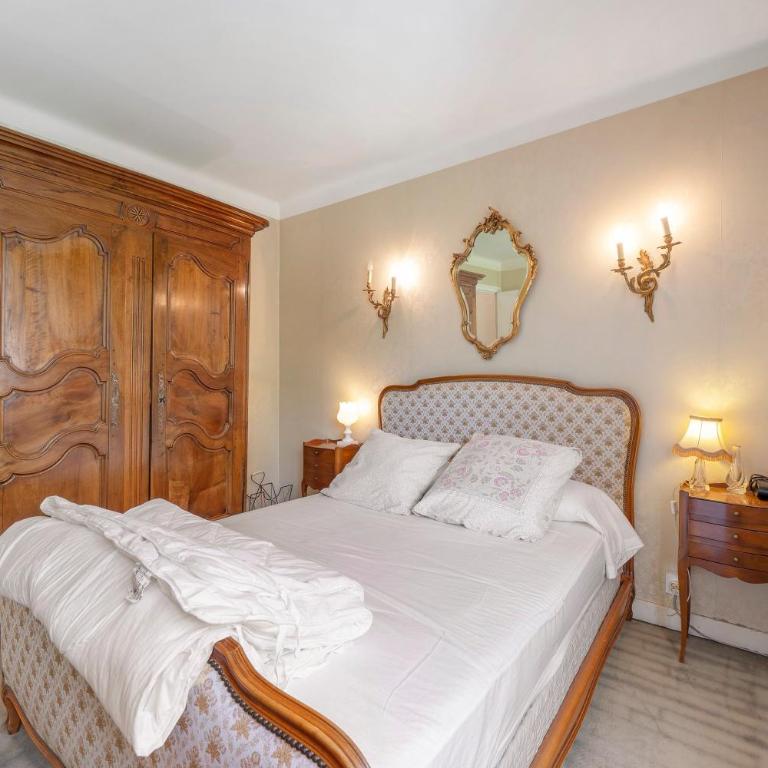 Duplex Saint Jean - Two-Bedroom Deluxe Apartment with Garden View - 21