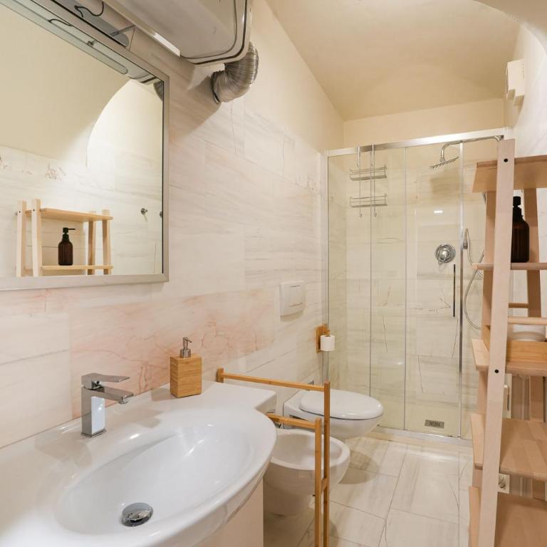 Il Vicolo Apartment - One-Bedroom Apartment - 15