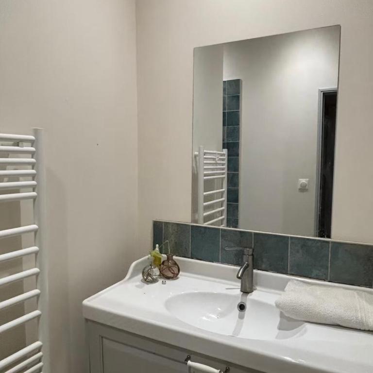 Cocon deux chambres aux pieds des arènes - Apartamento de 2 dormitorios - 6