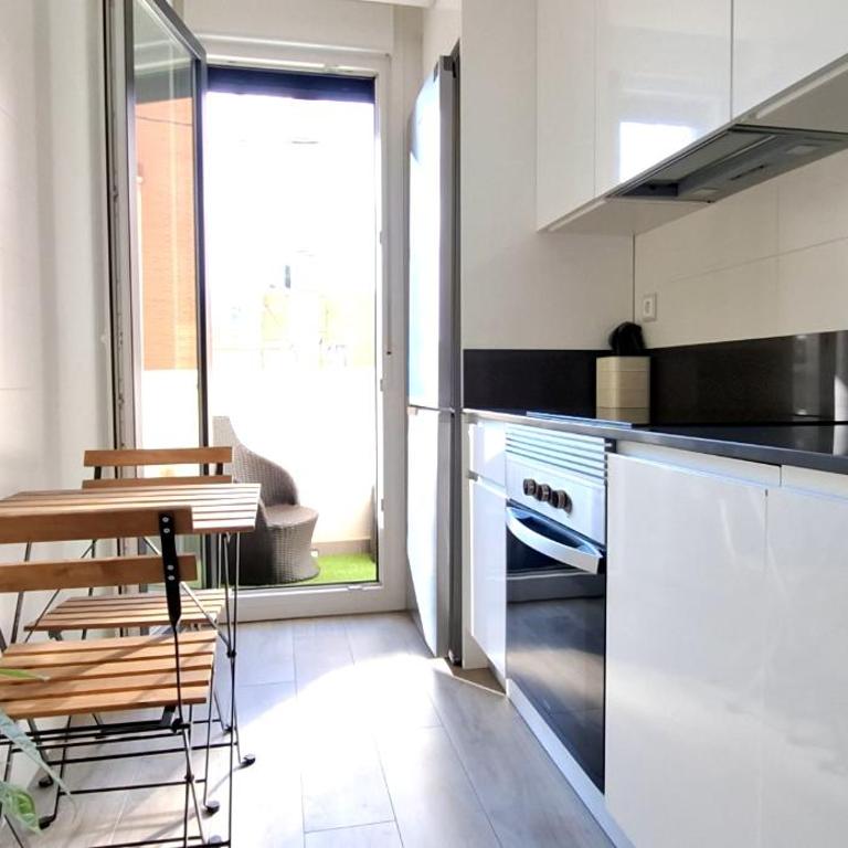 Elegante y cómodo - A 10 minutos de Chamartín - Two-Bedroom Apartment - 10