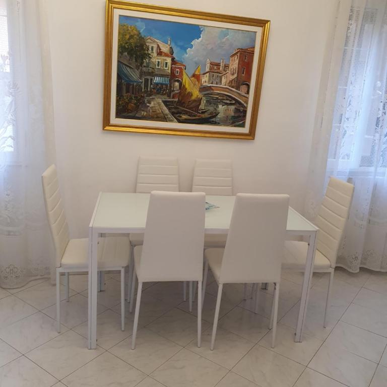 Peschiera - Appartamento con 1 Camera da Letto - 1