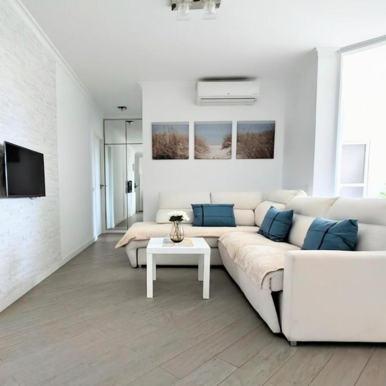 Modern Beachfront 1BR Apartment Calahonda - Apartamento de 1 dormitorio - 4