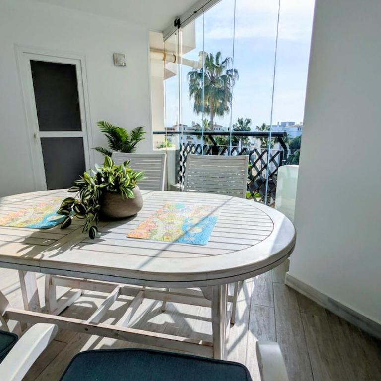 Modern Beachfront 1BR Apartment Calahonda - Apartamento de 1 dormitorio - 37
