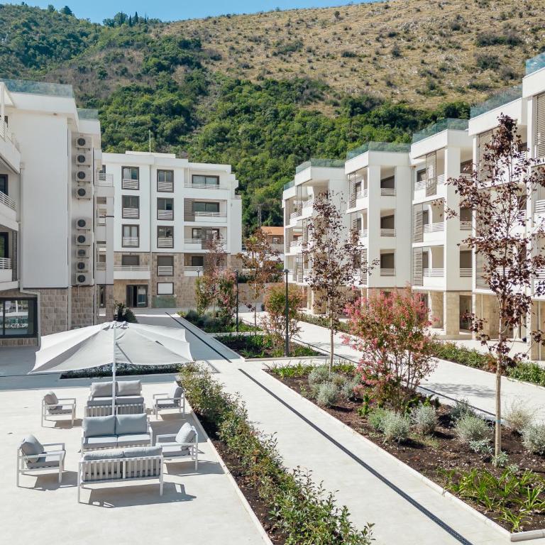 River side apartment B17 - One-Bedroom Apartment - 34
