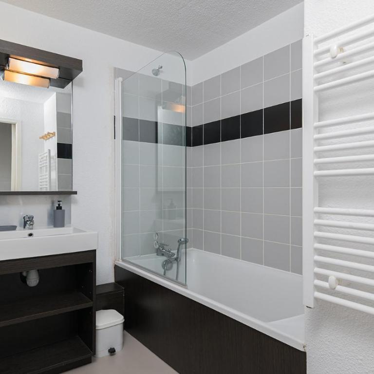 Terrasses de Labrau N 407 3P9 - Appartement - 23