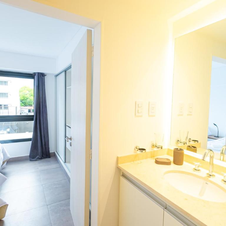 Depto 1 Hab Balcón-Pileta-Ubicación TOP - Apartamento de 2 dormitorios - 3