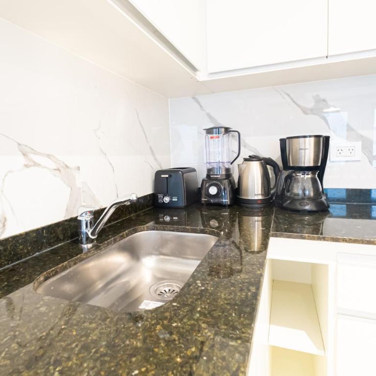 Depto 1 Hab Balcón-Pileta-Ubicación TOP - Apartamento de 2 dormitorios - 33