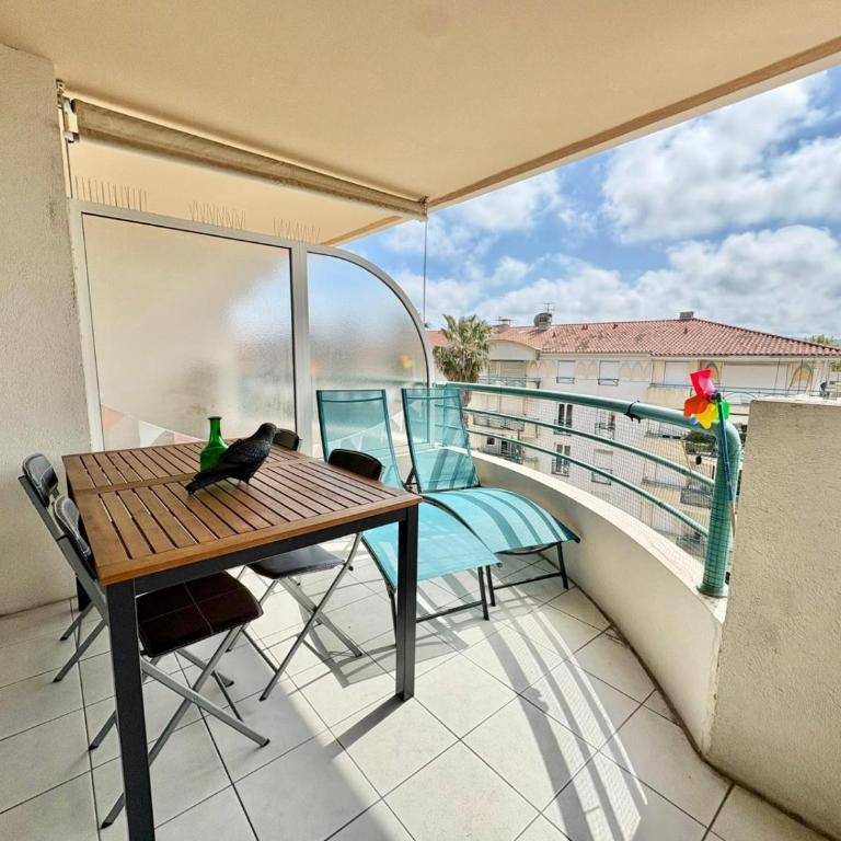 Fréjus 2 pièces avec Terrasse, proche des Plages - Apartamento de 1 dormitorio - 3