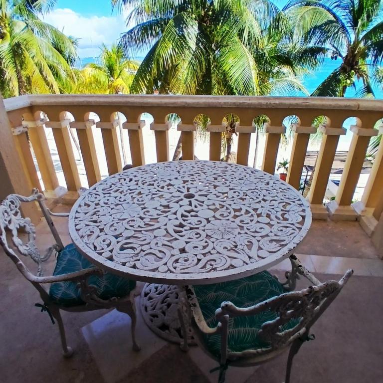 Hermoso condominio a pocos pasos del Mar - Studio with Balcony - 2