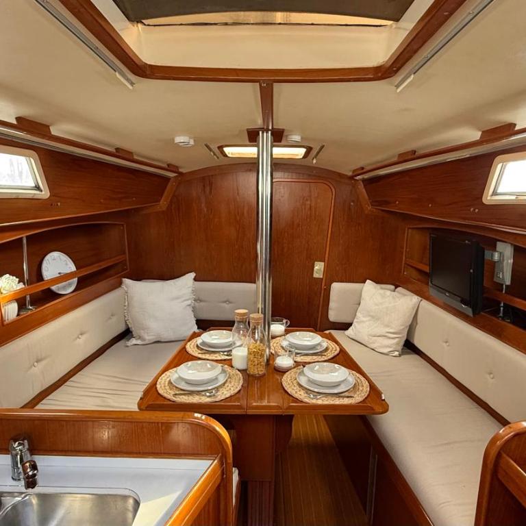 Velero Nadya - Casa Móvil - 2