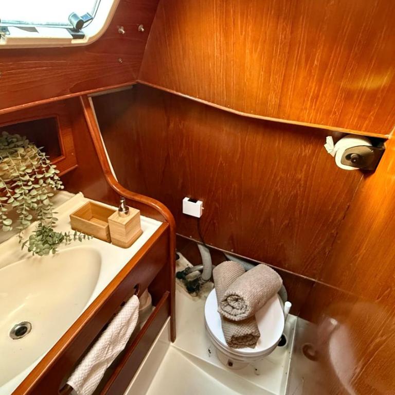 Velero Nadya - Casa Móvil - 15