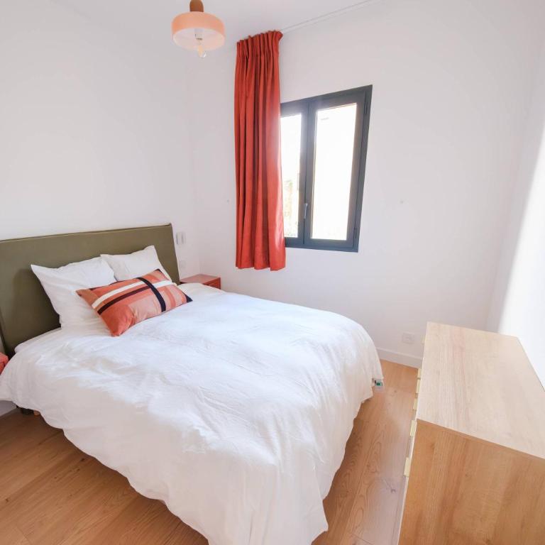 Les Suites du Parc - Appartement lumineux de 2 chambres avec une vue imprenable sur le parc Simone Veil à 2 minutes des halles - Apartment mit 2 Schlafzimmern und Aussicht - 14