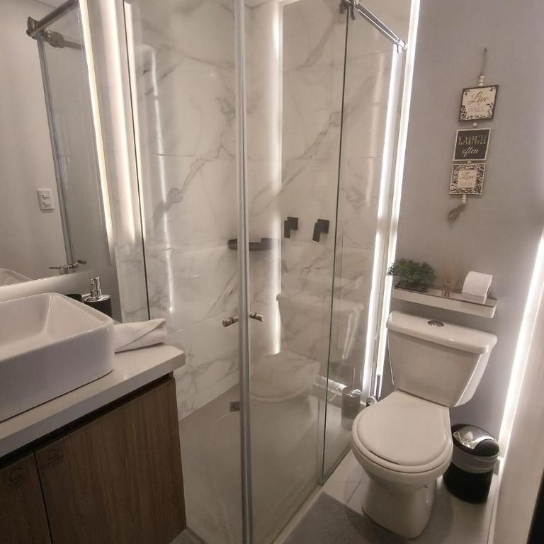 Modern Studio for 1 or 2 Guests Near Airport Free WiFi - Apartamento de 1 dormitorio - 10