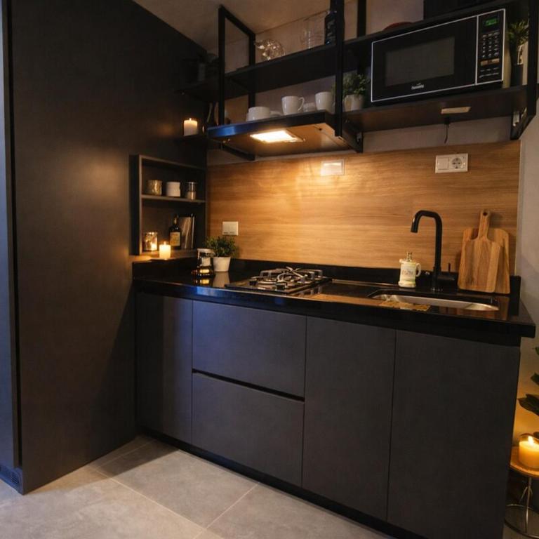 Modern Studio for 1 or 2 Guests Near Airport Free WiFi - Apartamento de 1 dormitorio - 27