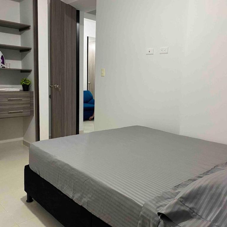 Impeccable and comfortable, all in one place! - Three-Bedroom Apartment - 10