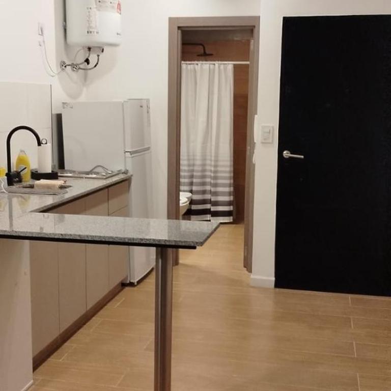 Petit BANFIELD - Apartamento con vistas y balcón - 14