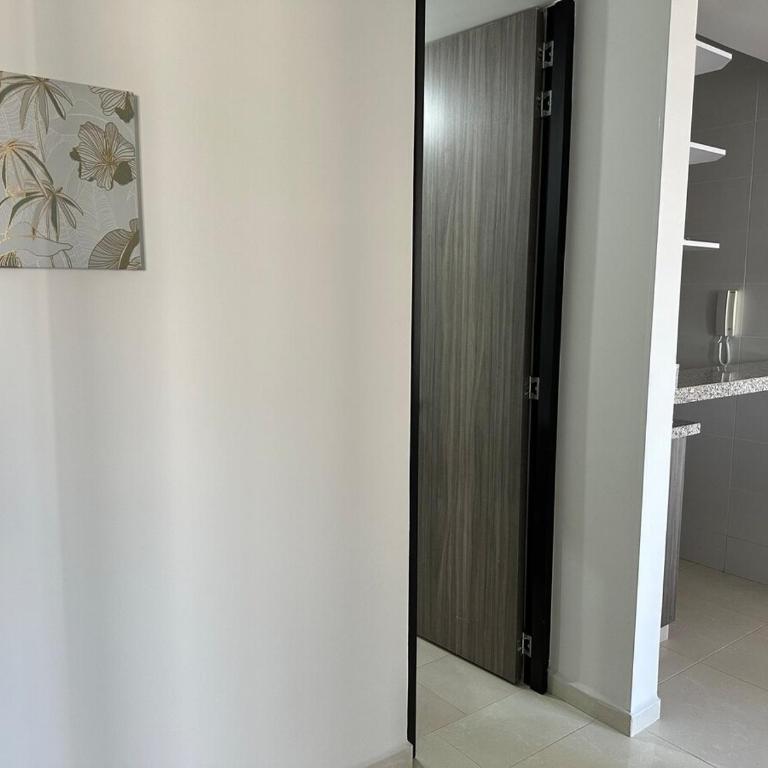 Beautiful apartment island, - Three-Bedroom Apartment - 8