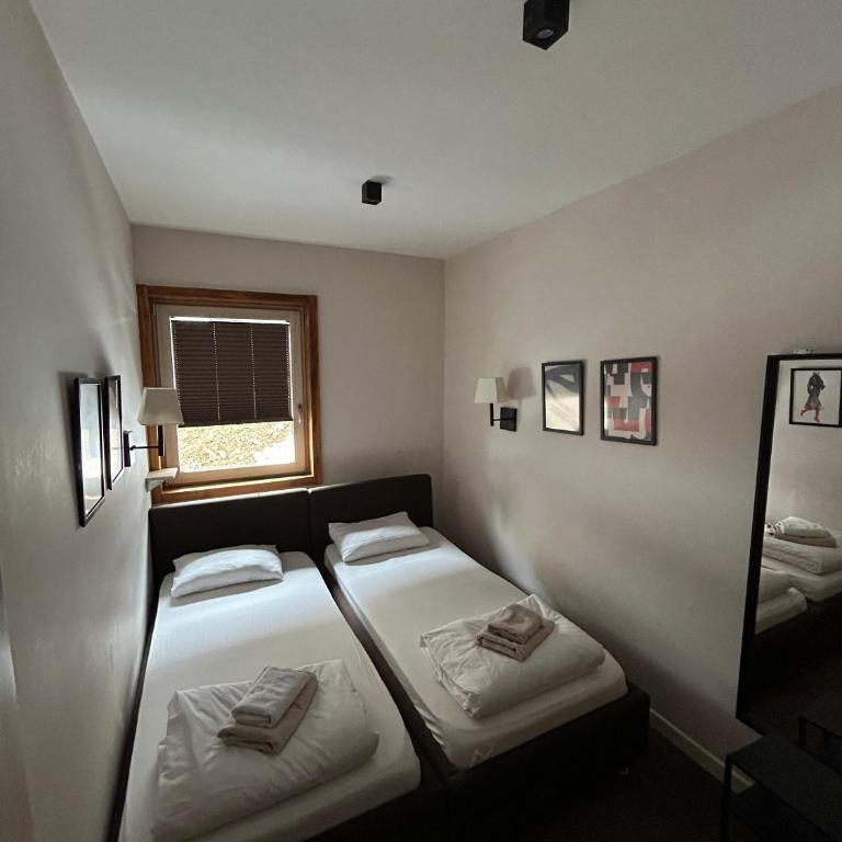 Top Hill - Župa Kopaonik - Two-Bedroom Apartment with View - 2