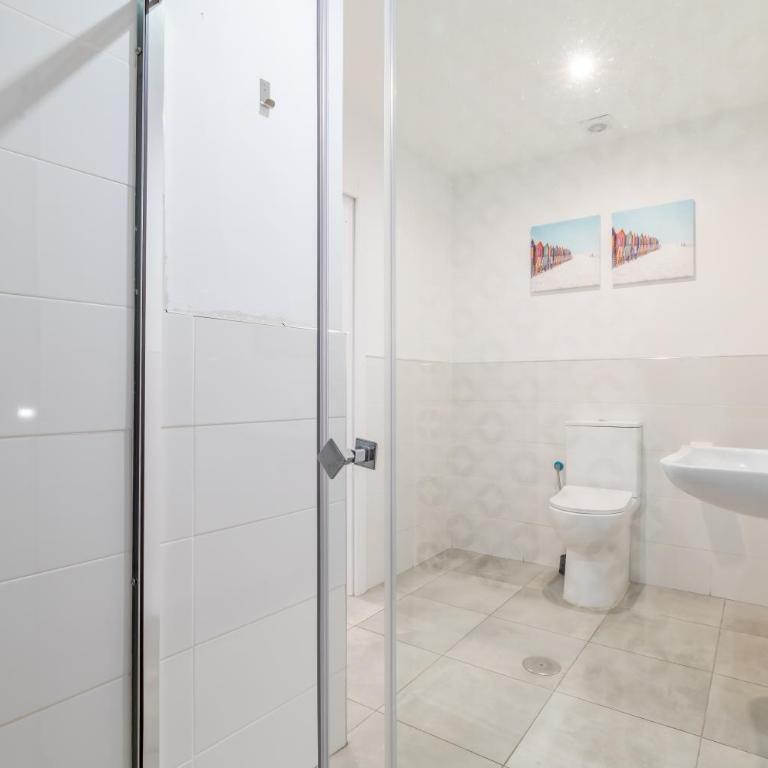 LooP Las Ventas - Double Room with Private Bathroom - 11