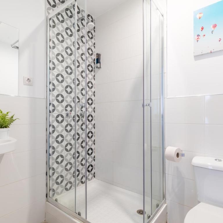LooP Las Ventas - Double Room with Private Bathroom - 34