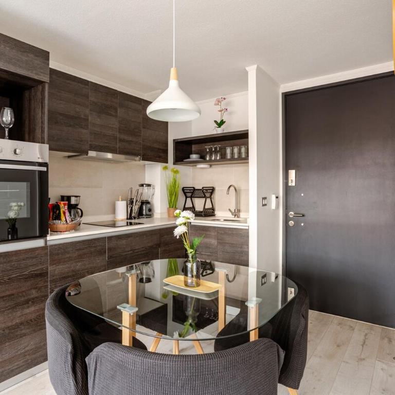 Departamento Suite moderno con ubicación privilegiada en el centro de Santiago, cercano a Palacio De La Moneda y lugares turísticos de la ciudad CON AIRE ACONDICIONADO - One-Bedroom Apartment - 7