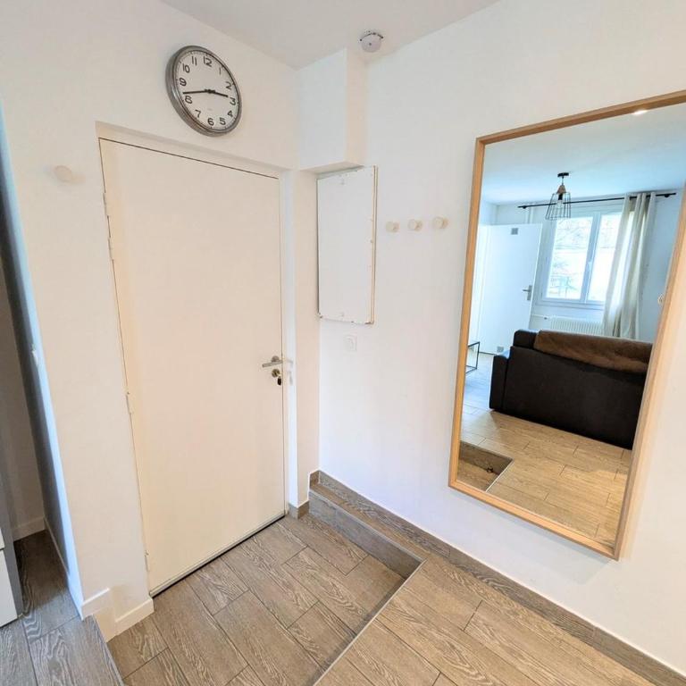 Séjour près du Parc des Buttes-Chaumont - Appartement - Rez-de-Chaussée - 9