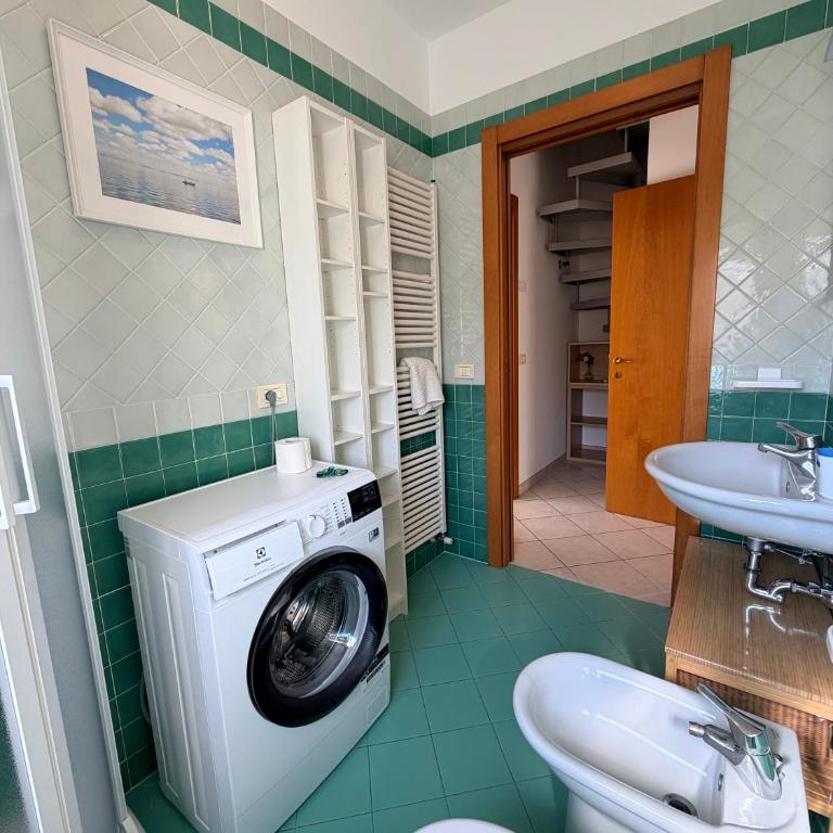 Appartamenti Bixio Leisure- Flexrent Immobiliare Abissinia - Two-Bedroom Apartment with Balcony - 30