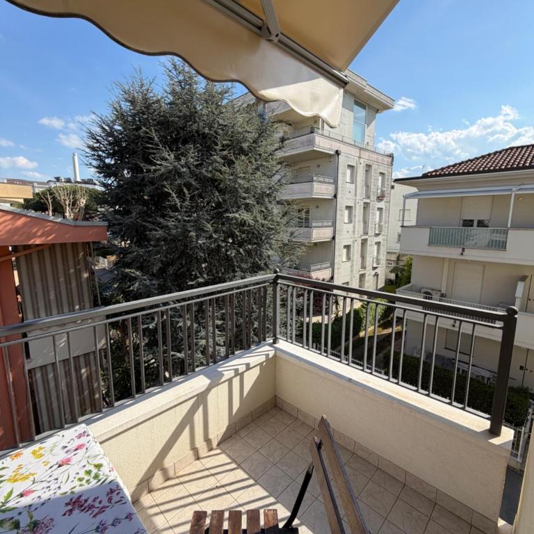 Appartamenti Bixio Leisure- Flexrent Immobiliare Abissinia - Two-Bedroom Apartment with Balcony - 35