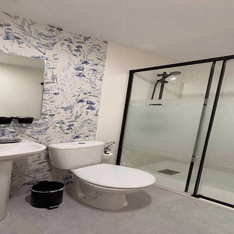 Holiday Granada Frida - Deluxe One-Bedroom Apartment with City View - 8