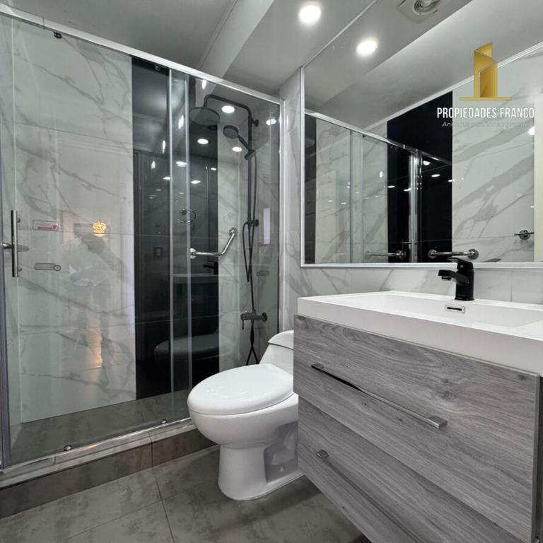 Apartamento frente al mar en Viña Del Mar - Two-Bedroom Deluxe Apartment with Ocean View - 19