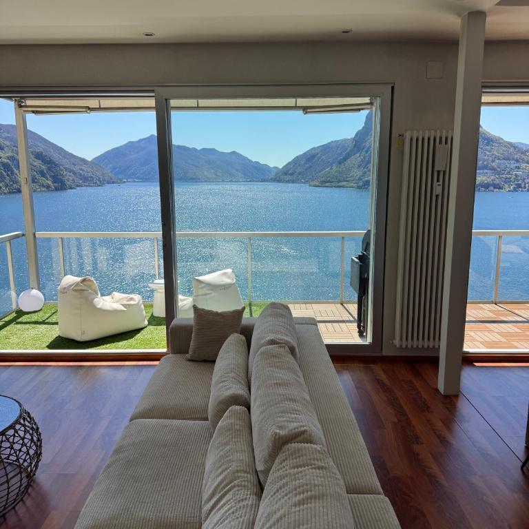 Attico con vista panoramica sul lago - due camere - Appartamento con 2 Camere da Letto e Vista Lago - 14