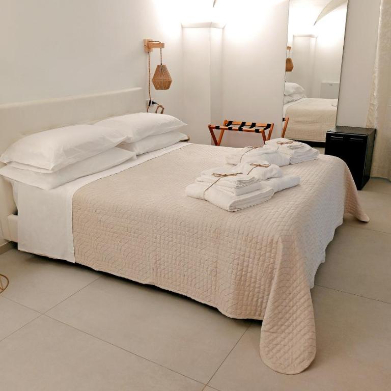 Palazzo Bellini Suite & Rooms - Camera Matrimoniale Superior - 2