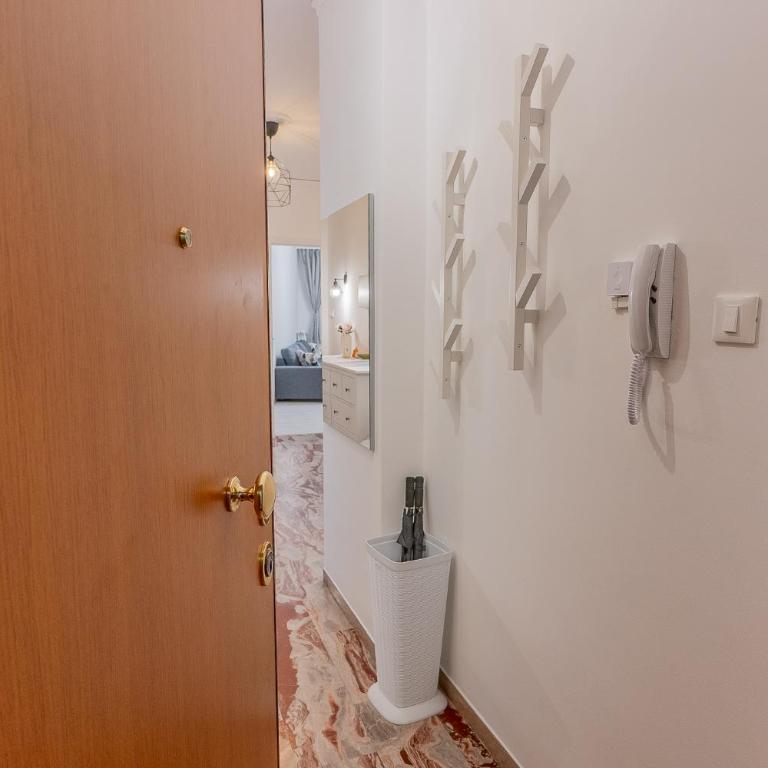 Casa Ventitreesimo Trieste - Appartamento con 4 Camere da Letto e Balcone - 28