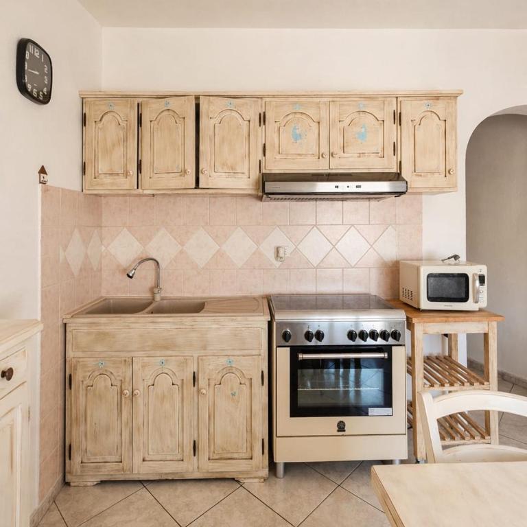 Le Arcada - Appartamenti diffusi nel cuore del centro storico di Orosei - Casa con 2 Camere da Letto - 12