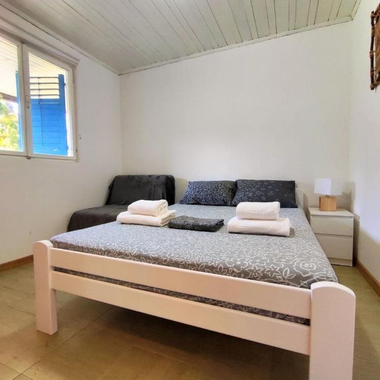 Apartments Skipper bay Kumbor - Two-Bedroom House - 2