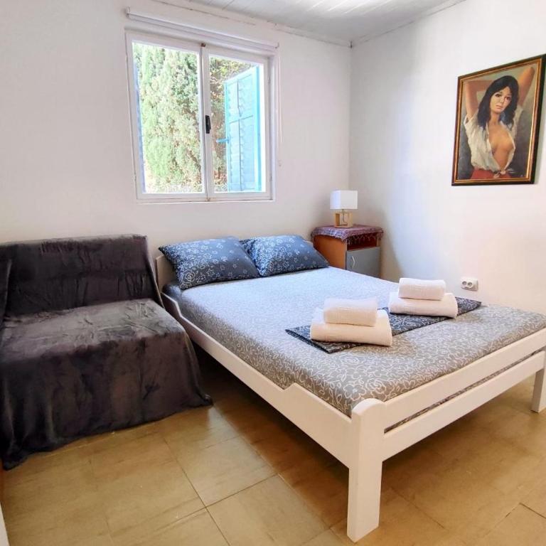 Apartments Skipper bay Kumbor - Two-Bedroom House - 4