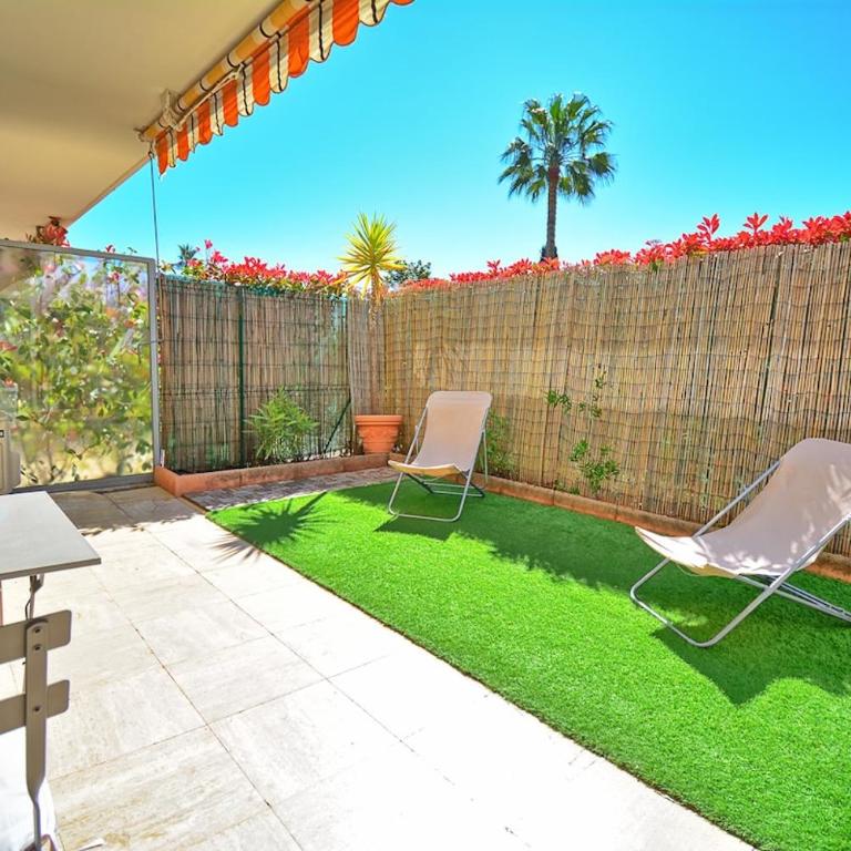 Luxury Apartment, Private Garden Sea within Walking Distance Parking - Appartement 1 Chambre - 12