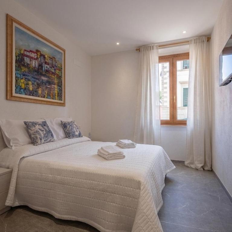 LORENZO APPARTAMENTO Borgo Giannotti - Two-Bedroom Apartment - 4
