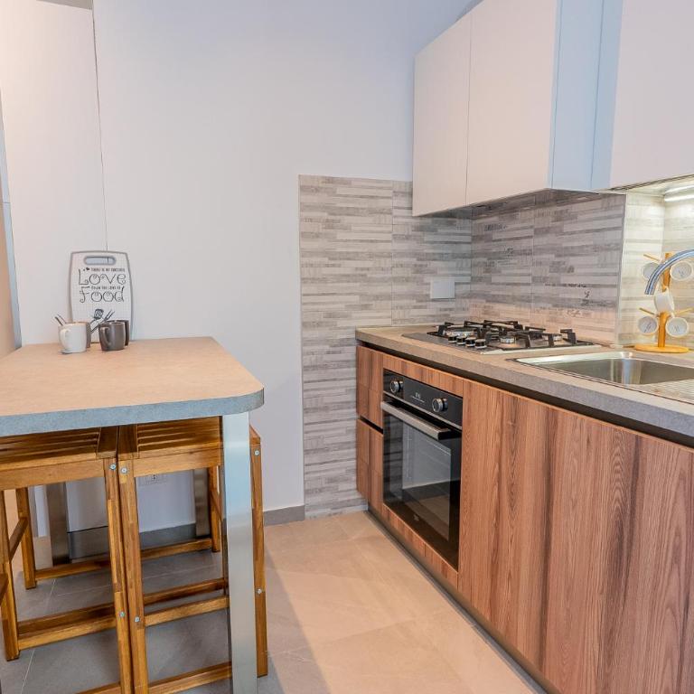 Casa Ventitreesimo Trieste - Appartamento con 4 Camere da Letto e Balcone - 46