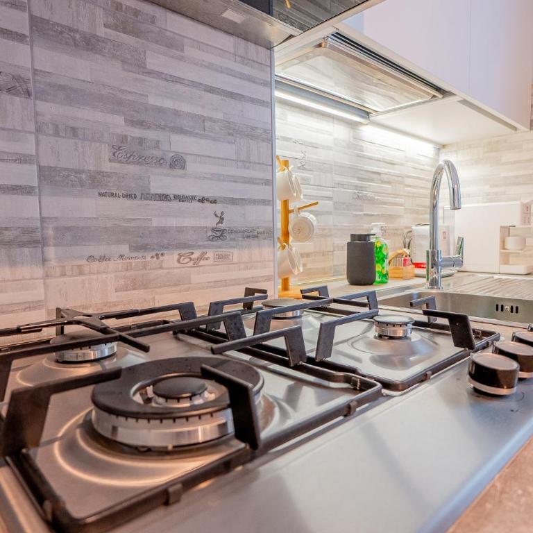 Casa Ventitreesimo Trieste - Appartamento con 4 Camere da Letto e Balcone - 47