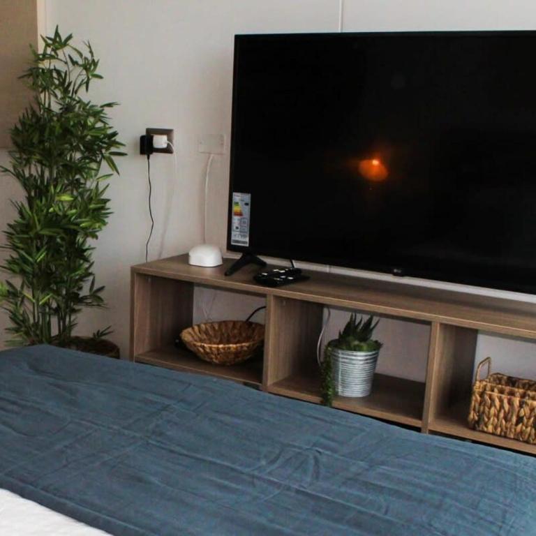 HOM I Studio frente al mall I Equipado I Wifi - Apartment - 9