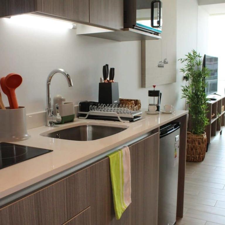 HOM I Studio frente al mall I Equipado I Wifi - Apartment - 11