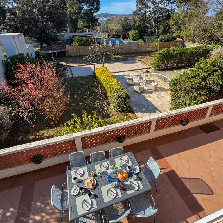 Grande Maison avec piscine, parking et wifi - Villa - 2