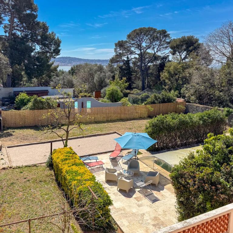 Grande Maison avec piscine, parking et wifi - Villa - 8